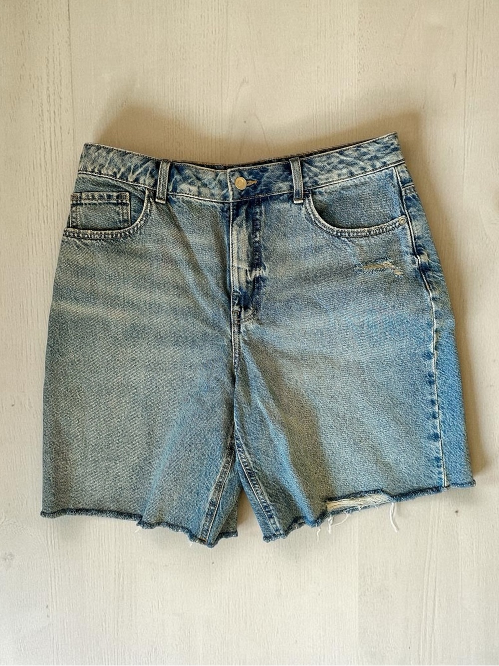 No Boundaries Light Blue Denim Cutoff Shorts Woman Size 12
